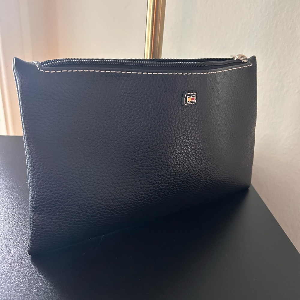 Vintage Tommy Hilfiger Pebbled Black Leather Pouch Bag with Stitching Logo